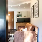 Udanypobyt Przy Dolinach A I B Apartament
