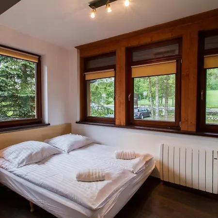 Udanypobyt Przy Dolinach A I B Lejlighed