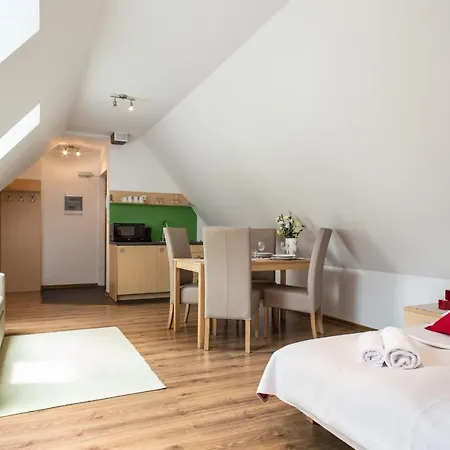 Lejlighed Udanypobyt Przy Dolinach A I B