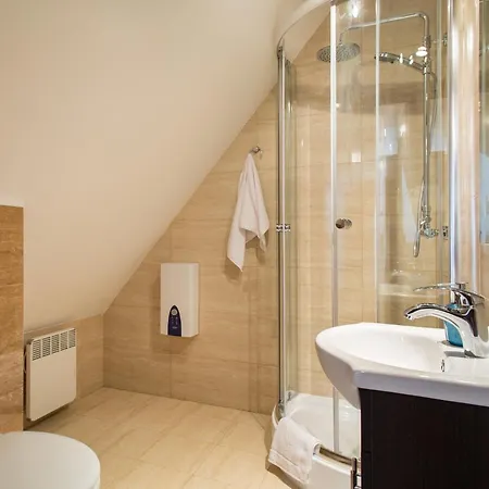 Apartament Udanypobyt Przy Dolinach A I B *